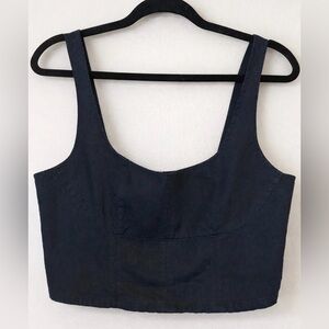 Banana Republic Black Cropped Tank - Size 12 - GUC
